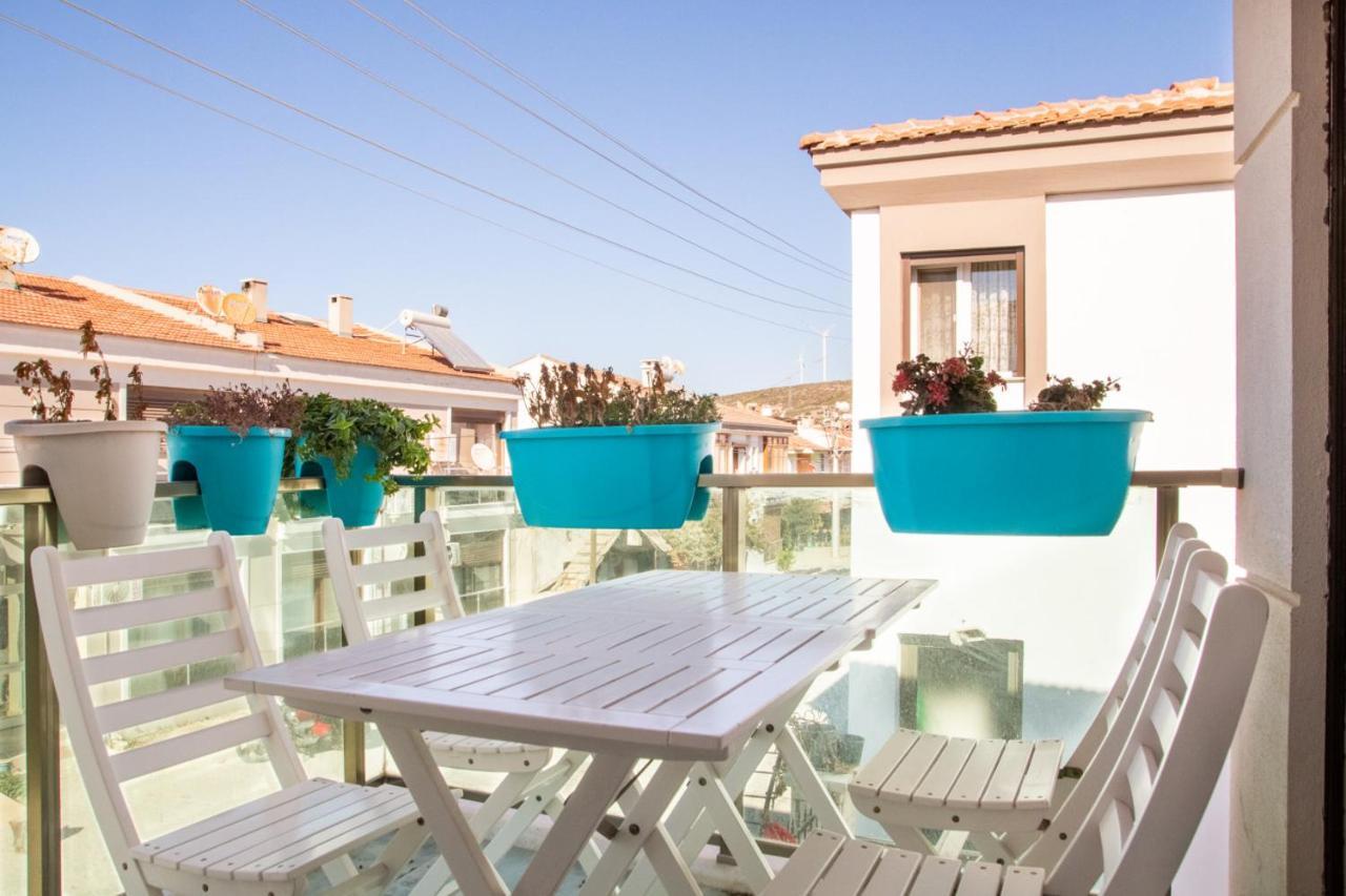 Vibrant And Central Flat Near Sea In Cesme Exterior photo